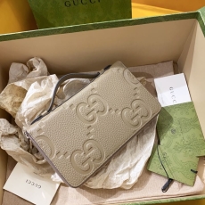 Gucci Clutch Bags